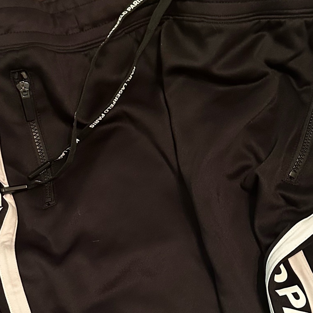 Like New! $110 Karl Lagerfeld Paris Black Joggers with White Stripes sz L - Picture 6 of 15